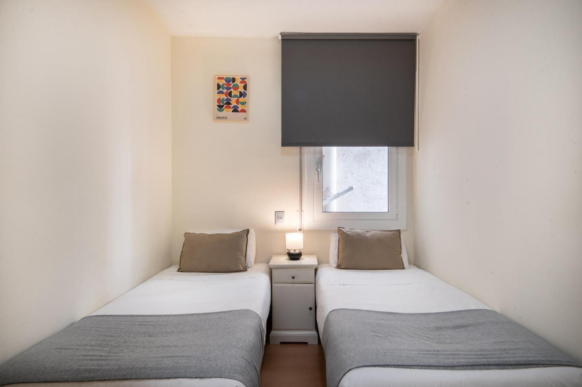 Ferienwohnung R&B Muntaner Barcelona Exterior foto